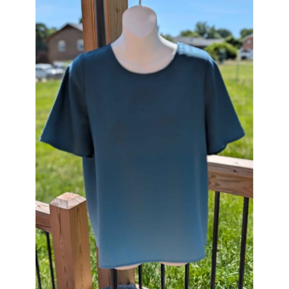 Marie Oliver Blue Keyhole Blouse Womens Small Short Sleeve Top